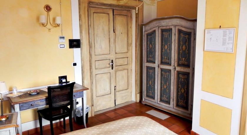 Готель Antichi Feudi Dimora D'Epoca Teggiano Екстер'єр фото