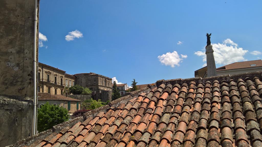 Готель Antichi Feudi Dimora D'Epoca Teggiano Екстер'єр фото