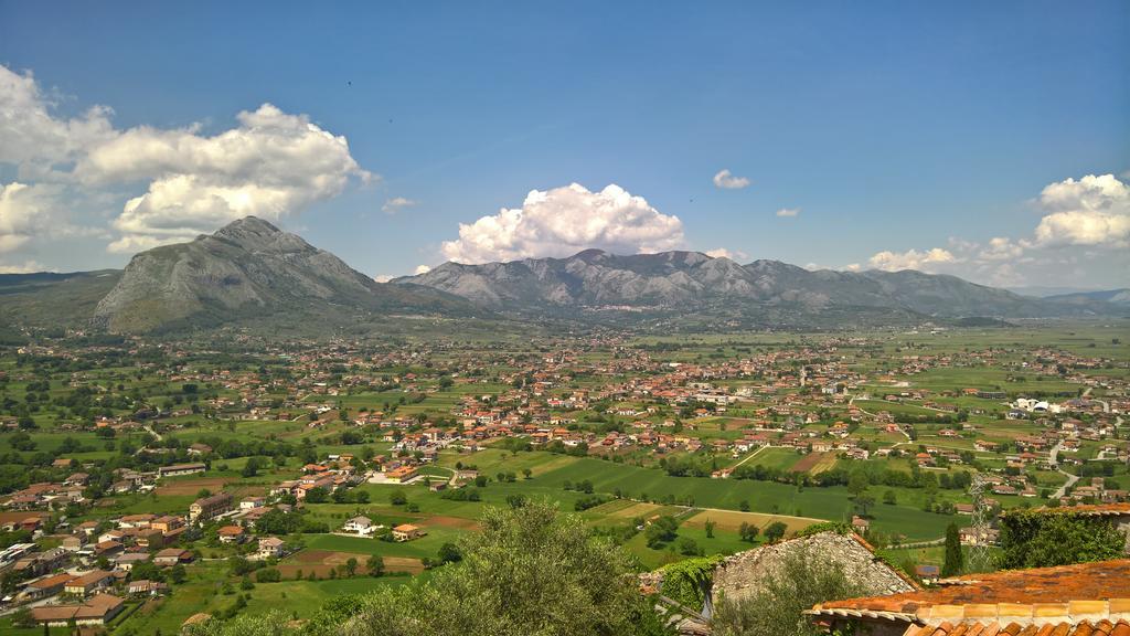 Готель Antichi Feudi Dimora D'Epoca Teggiano Екстер'єр фото